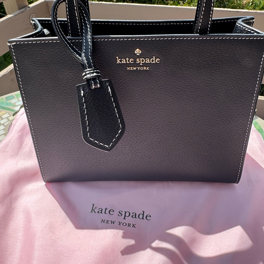 Kate Spade Black Leather Tote with Structured Design
